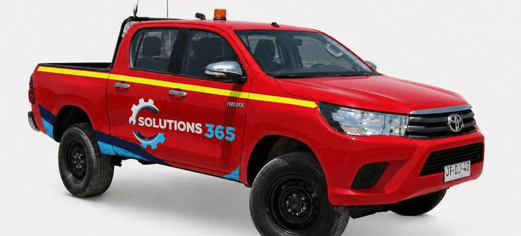 Camioneta Solutions 365 habilitada para faena minera